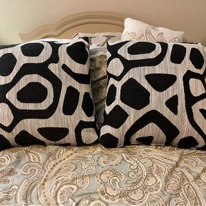 Geometric Throw Pillows